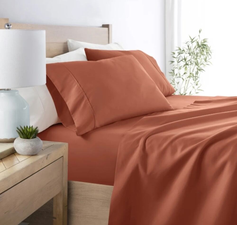 Ienjoyhome - 4-Piece Double Brushed Solid Sheet Set - California King - Clay